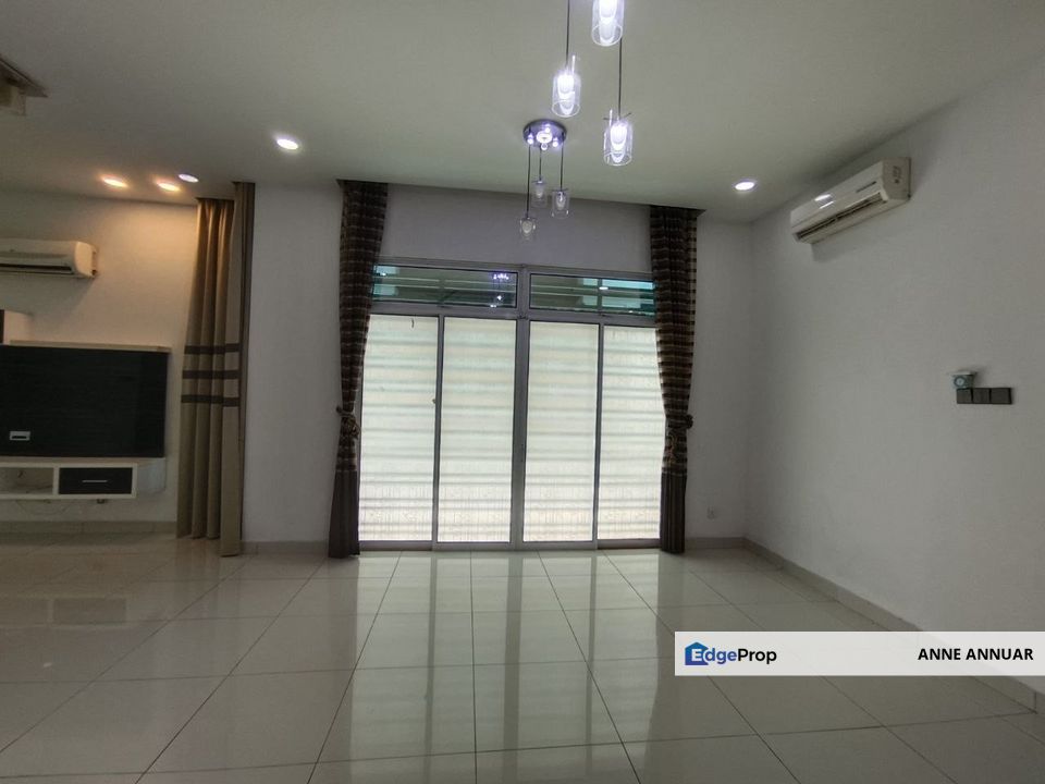 2 Storey Semi D Greenhill Residence Shah Alam, Selangor, Shah Alam