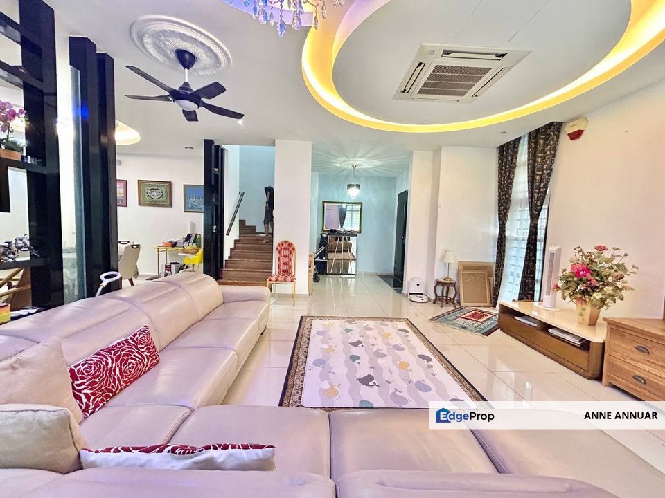 2 Storey Semi D Jalan Kristal Seksyen 7 Shah Alam , Selangor, Shah Alam