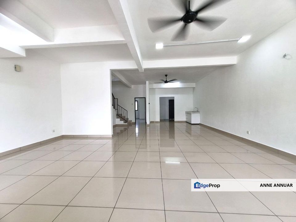 BRAND NEW 2 Storey Superlink Aman Putri Sungai Buloh, Selangor, Sungai Buloh