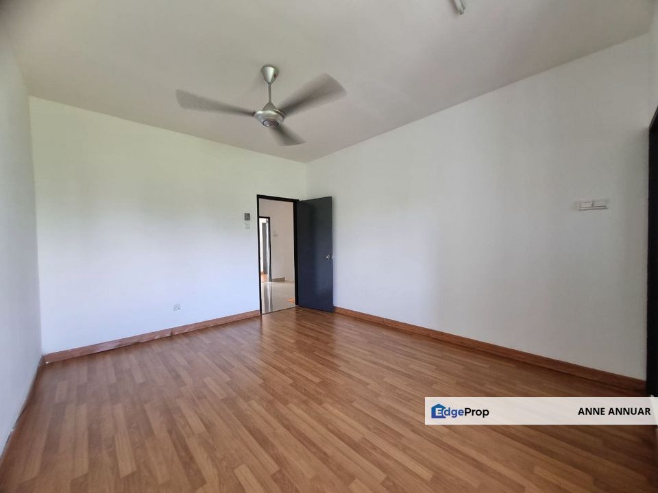 BRAND NEW 2 Storey Superlink Aman Putri Sungai Buloh, Selangor, Sungai Buloh