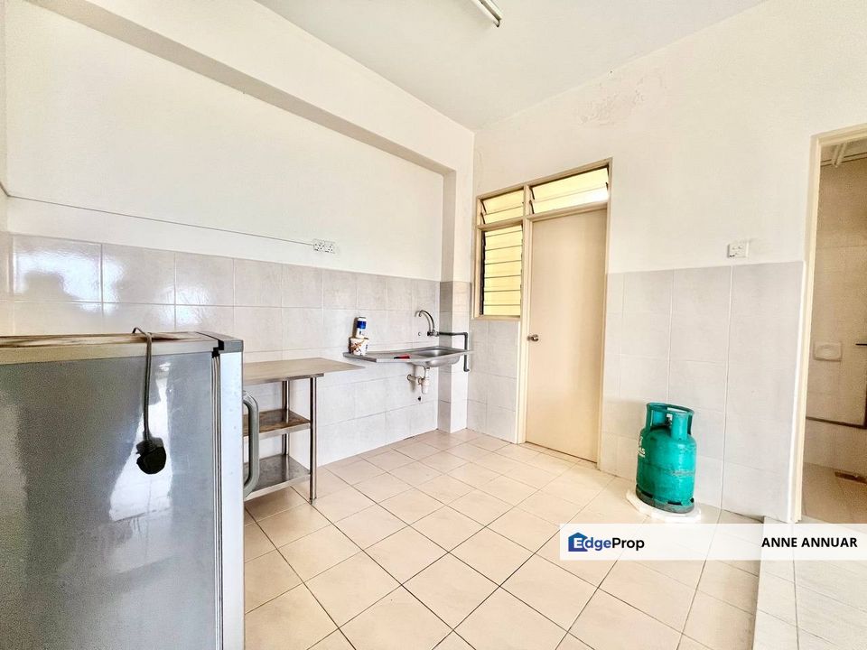 CHEAPEST Kristal Condominium Seksyen 7 Shah Alam, Selangor, Shah Alam