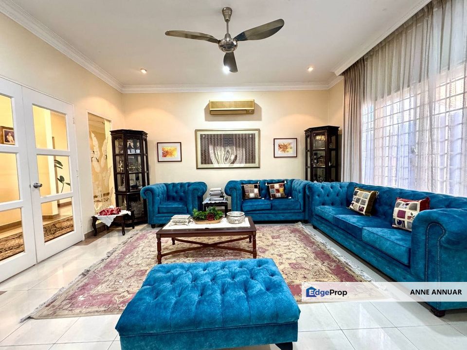 HUGE Bungalow Bukit Jelutong U8 Shah Alam , Selangor, Shah Alam