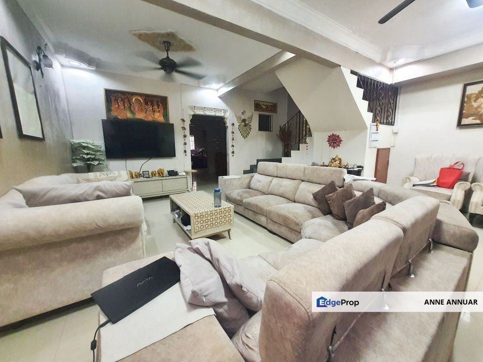 FACING OPEN 2 Storey Terrace Puncak Jalil Seri Kembangan , Selangor, Seri Kembangan