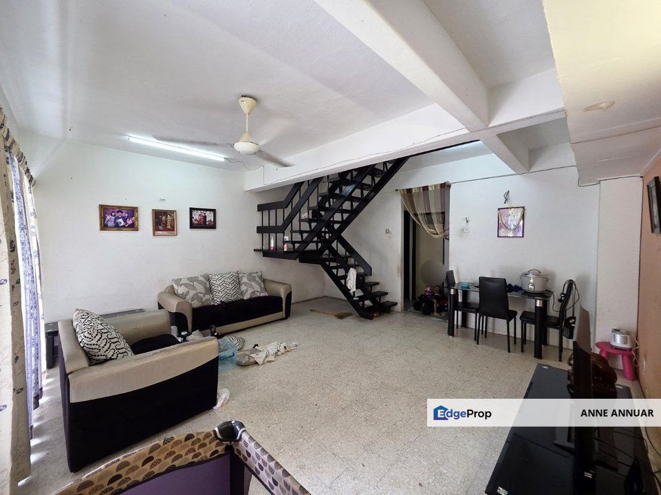 2 Storey Terrace Taman Sri Gombak Batu Caves Selayang , Selangor, Batu Caves 