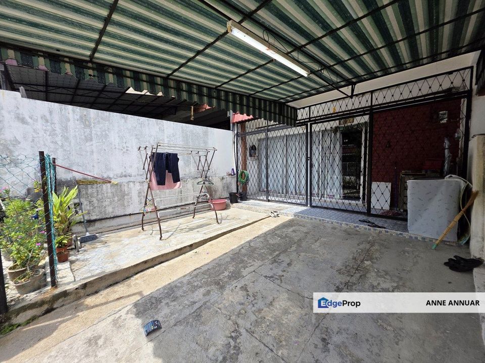 2 Storey Terrace Taman Sri Gombak Batu Caves Selayang , Selangor, Batu Caves 