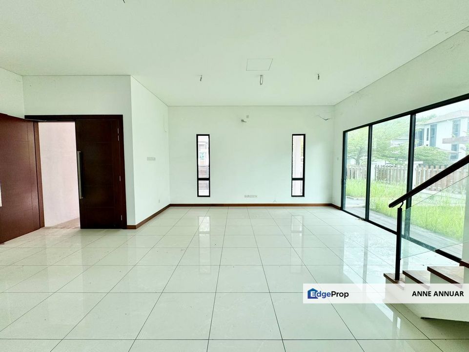 3 Storey Bungalow Laman Permai Subang Bestari U5 Shah Alam with Elevator, Selangor, Shah Alam