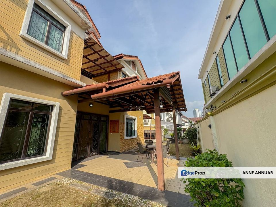 2.5 Storey Semi D Puncak Bangi Seksyen 6 Bandar Baru Bangi, Selangor, Bangi