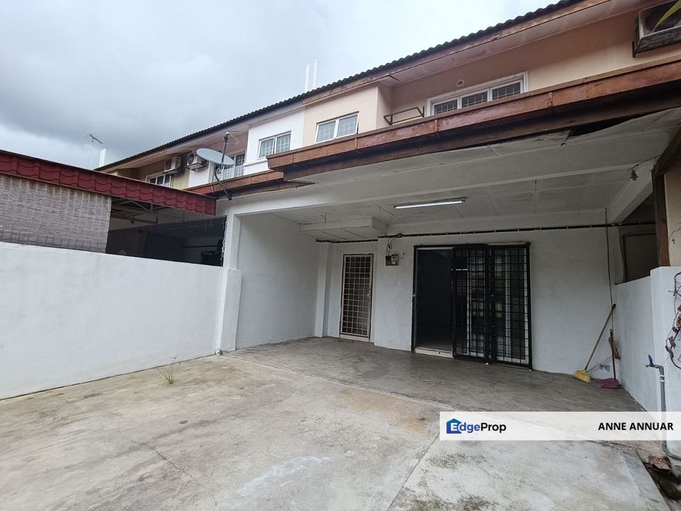 2 Storey Taman Bayu Permai Bandar Country Homes Rawang, Selangor, Bandar Country Homes