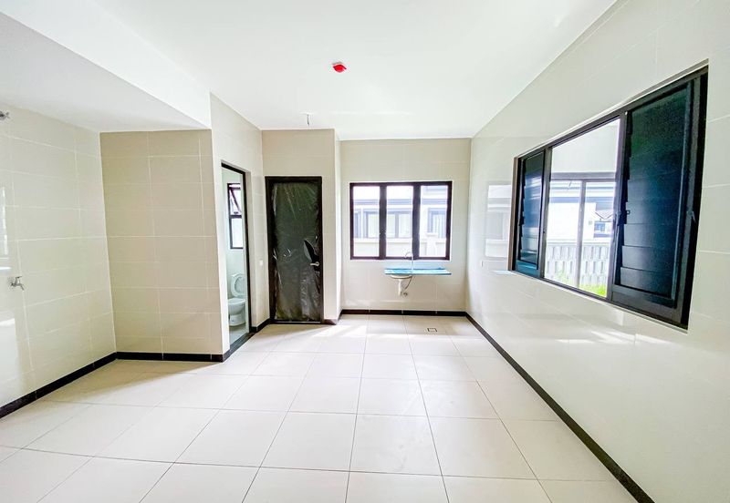 Hevea Elmina Gardens