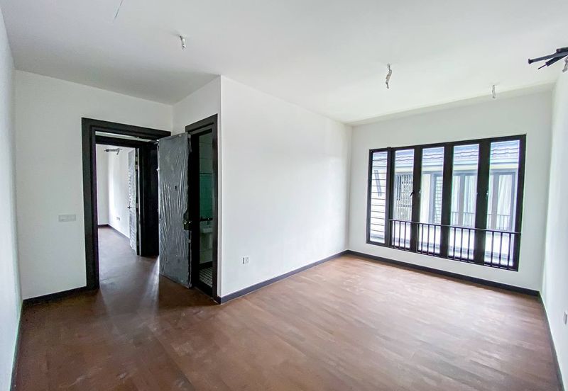 Hevea Elmina Gardens