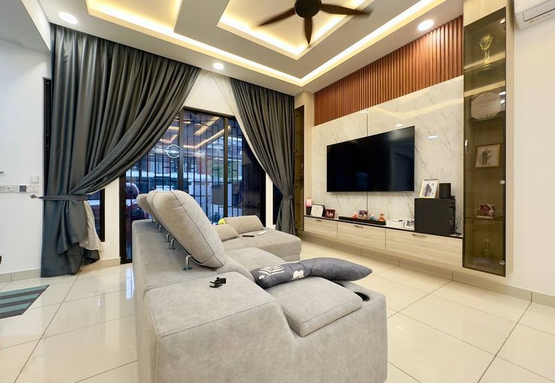 Elmina Green Three @ City of Elmina