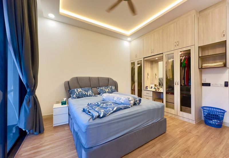 Elmina Green Three @ City of Elmina