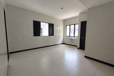 Hevea Elmina Gardens