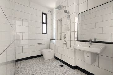 Hevea Elmina Gardens