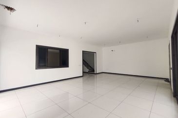 Hevea Elmina Gardens