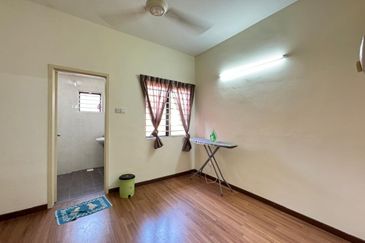 Cahaya SPK, Seksyen U9