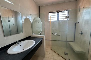 Cahaya SPK, Seksyen U9