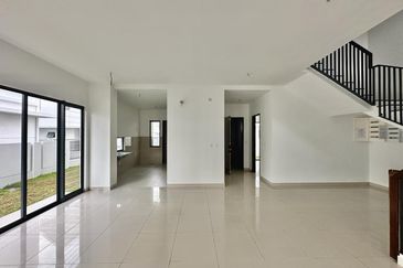 Elmina Green The Eighth @ City of Elmina