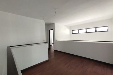 Elmina Green The Eighth @ City of Elmina