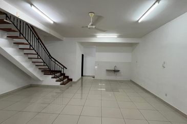 Saffron Hills @ Denai Alam