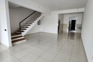 Elmina Green Three @ City of Elmina