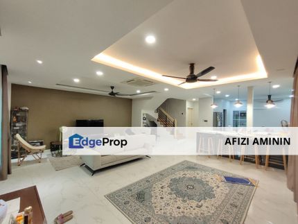 Seksyen 7 Shah Alam Double Storey Corner Lot Renovated Modern Design Guarded Area, Selangor, Shah Alam