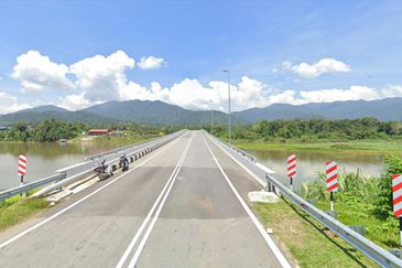 Dusun Durian at Kampung Seberang Manong, Manong