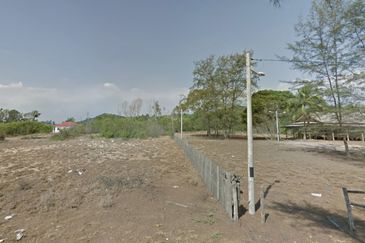 Bungalow Lot Tepi Laut Pantai Teluk Bidara, Kuala Dungun