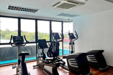 Renai Jelutong Residences