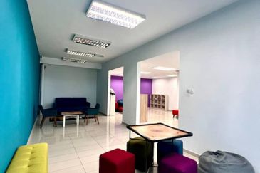 Renai Jelutong Residences