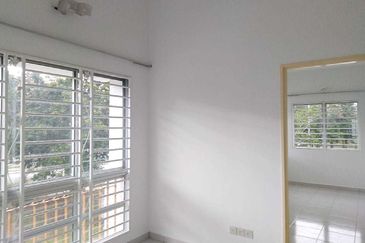 Double Storey Corner Link House @ Jalan Setia Indah 11, Setia Alam For Rent 