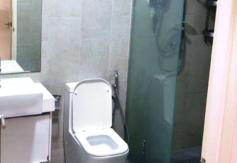 East Parc @ Menjalara