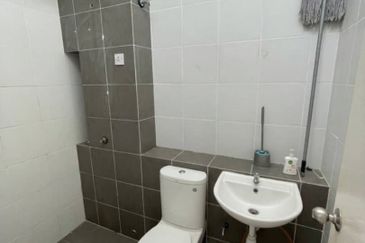 Jalan Setia Permai U13/43D