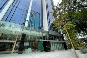 Menara AIA Sentral (formerly Menara Standard Chartered)