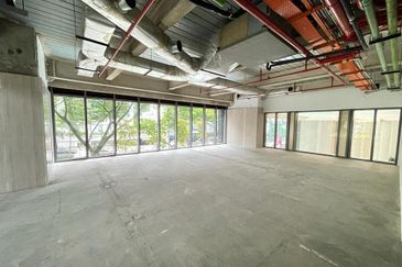 Menara AIA Sentral (formerly Menara Standard Chartered)