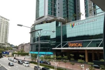 The Vertical Corporate Tower 1