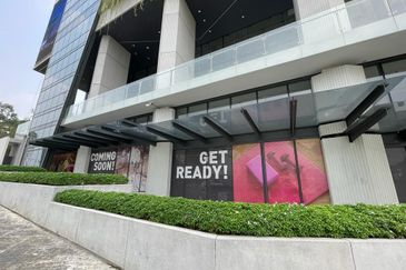 The MET Corporate Towers