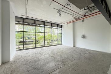  Brand New Retail Mall in Mont Kiara for Rent!