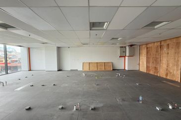 Petaling Jaya Retail Space Seventeen Mall