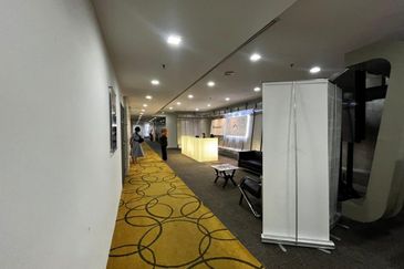 Menara HLX (formerly Menara HLA)