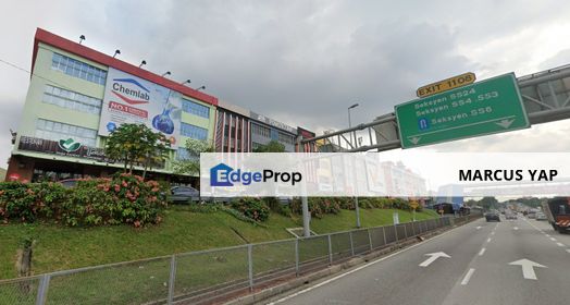 Kelana Jaya LRT Shoplot Facing LDP Main Road, Selangor, Petaling Jaya