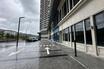 Ground Level Shoplot @ Central Park Damansara