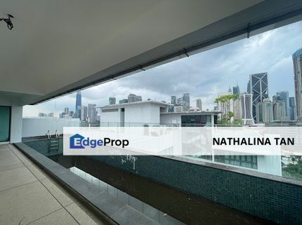 Sastra U-Thant penthouse with private pool and terrace at Embassy enclave, U-Thant Ampang Hilir KL. 1km to KLCC & TRX. 500m to ISKL school & RSGC golf, Kuala Lumpur, Taman U-Thant