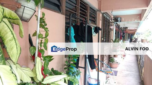 4 Storeys Flat (Walk Up & Low Floor ) @ Section 17 PJ, Selangor, Petaling Jaya