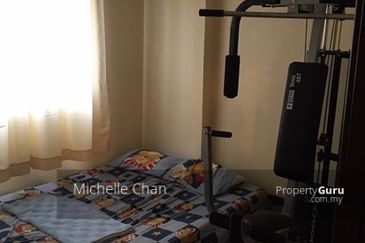 Anjung Hijau (Greenfield Apartment)