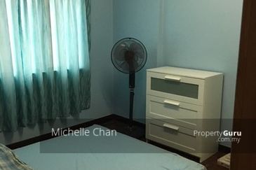 Anjung Hijau (Greenfield Apartment)