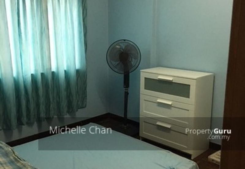 Anjung Hijau (Greenfield Apartment)