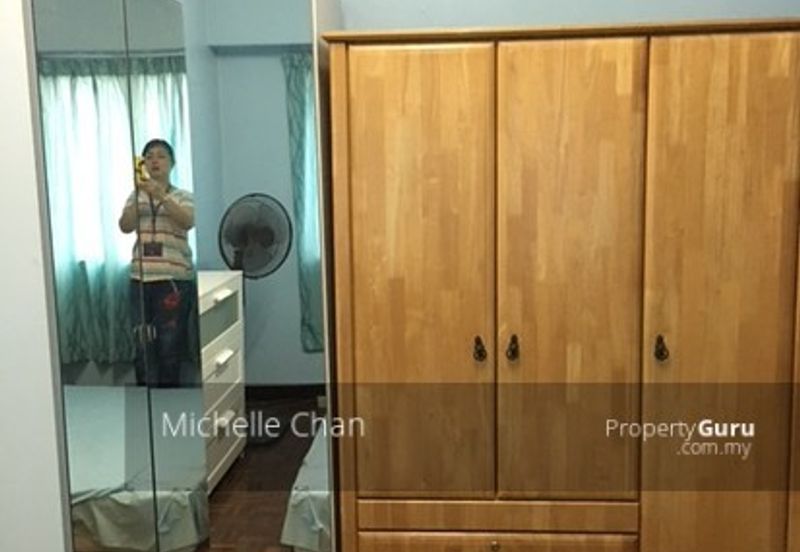 Anjung Hijau (Greenfield Apartment)