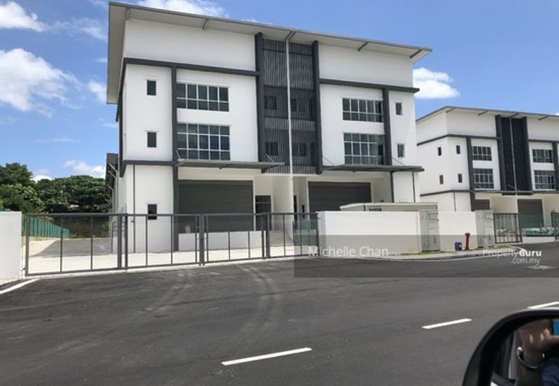 Bonanza Riverfront Industrial Park, Balakong