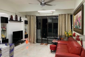 Anjung Hijau (Greenfield Apartment)